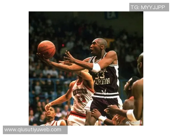 克莱回忆斯科特指导科比的经历现今将其传授给弗拉格