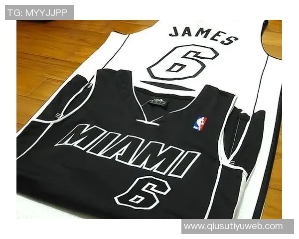 里德分享球衣设计理念全黑风格与经典树木款深受喜爱