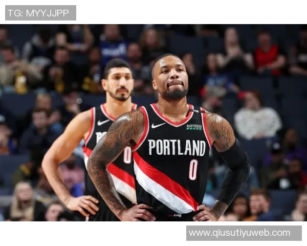 斯波与灰熊助教诺阿拉罗什深入交流球队新体系构想