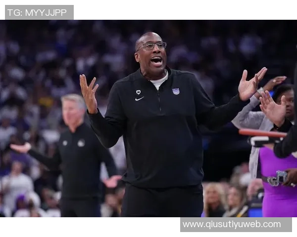 布朗自责表现糟糕只打12分钟教练对我期望值极高