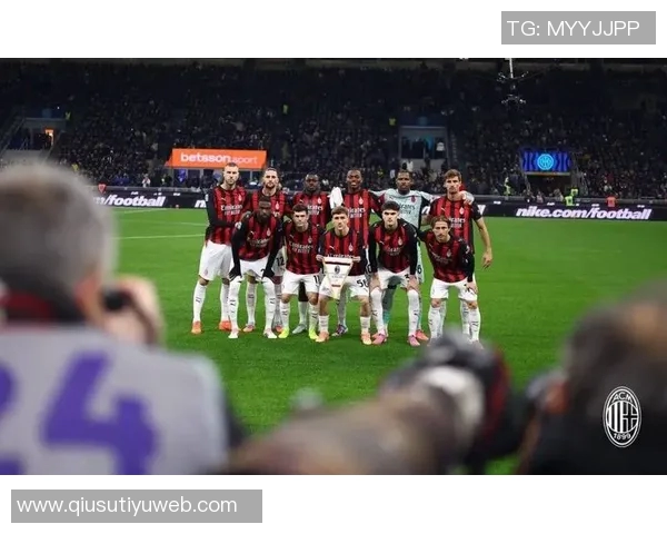 卡佩罗称赞阿莱格里为米兰带来秩序与平衡孔蒂则常在内部制造矛盾