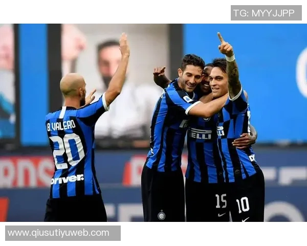 国米客战比萨海报震撼发布雷电交加下蓝黑军团剑指斜塔之城